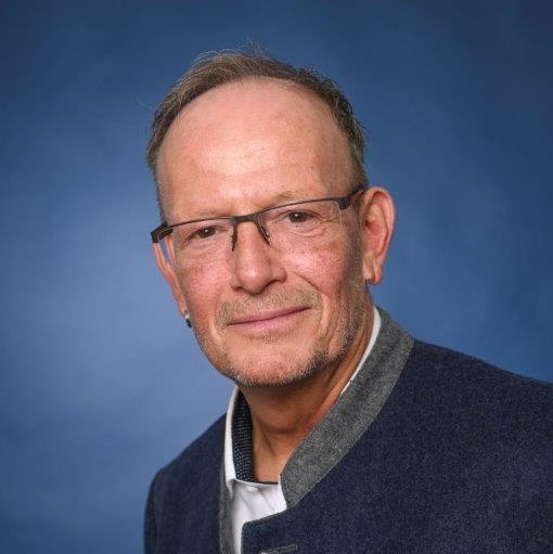 Dirk  Walter