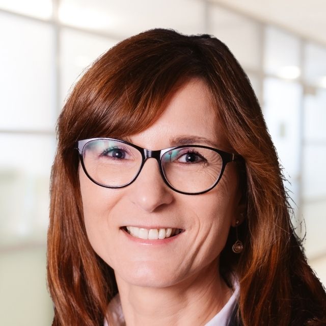 Katrin  Reinhold