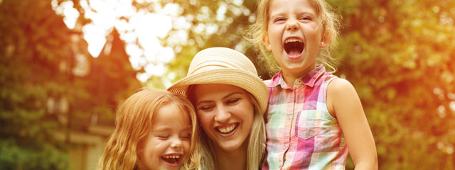 Kleine Kinder ab vier Jahren
